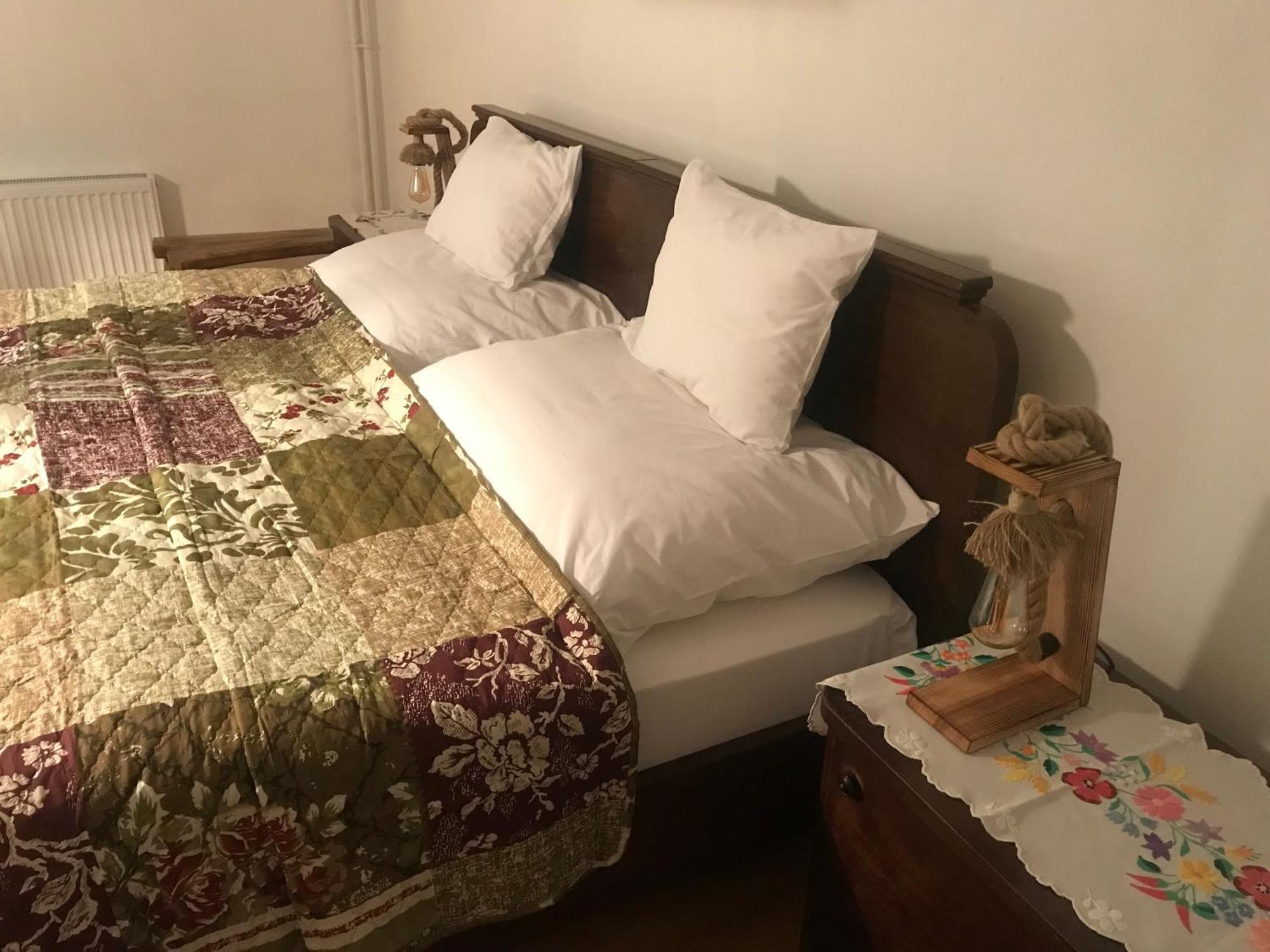 Tornacos Tanya Vendeghaz*** Es Gasztroporta Aparthotel Kiskunmajsa Bagian luar foto